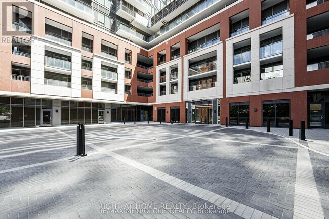 Building Photo - 4010 Eglinton Ave W