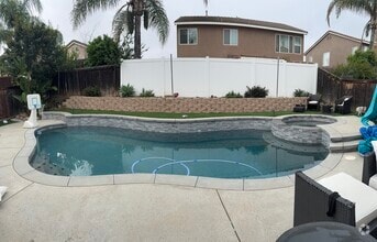 Building Photo - 9177 Lantana Dr