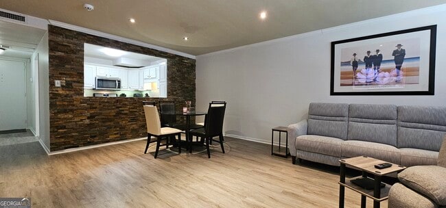 Building Photo - 2965 Pharr Ct S Northwest