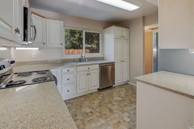 Building Photo - 4609 Harbor Ln