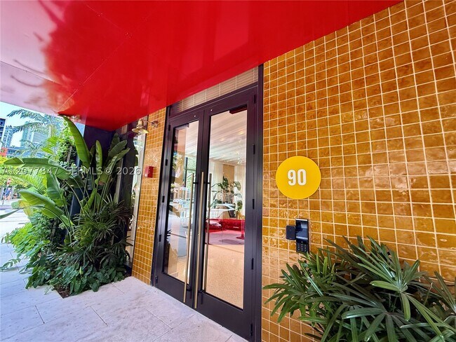 Foto del edificio - 90 NE 32nd St