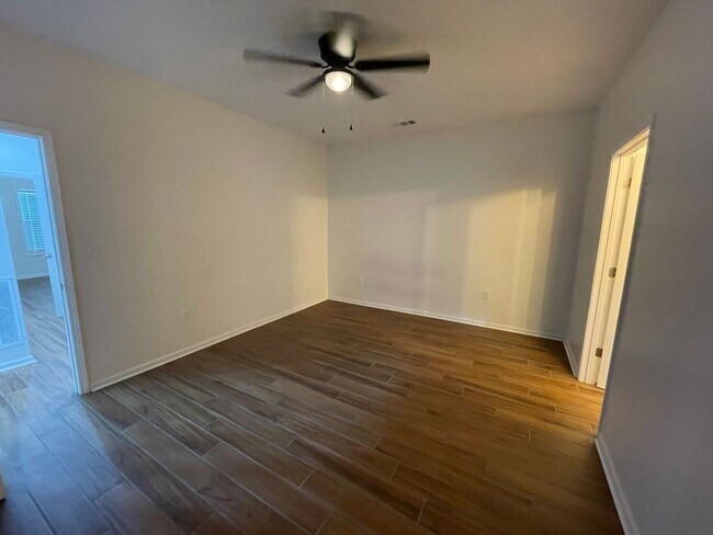 Building Photo - 4714 Antosh Cir