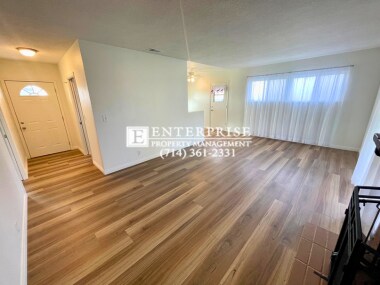 Building Photo - Immaculate Home Recently Renovated (5561 E...