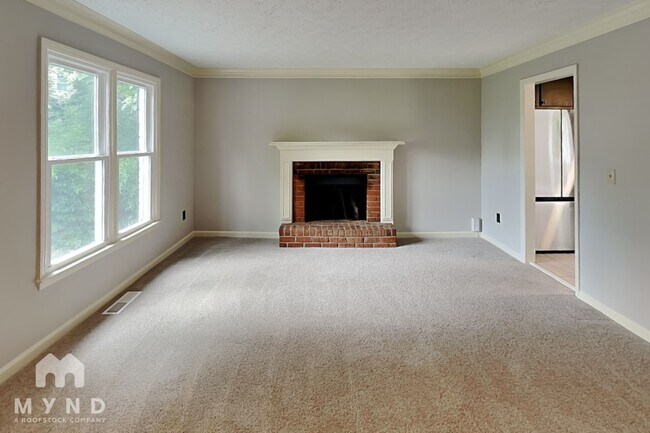 Foto del edificio - 4915 Willow Ln