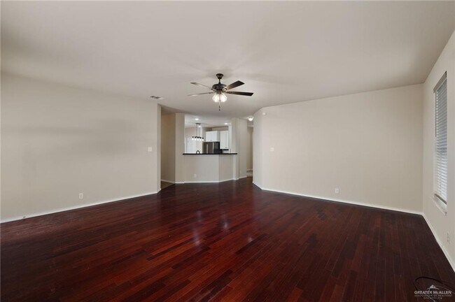 Building Photo - 3010 San Sebastian St