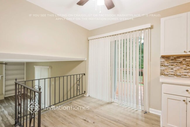 Foto del edificio - 6216 Bridlewood Ln