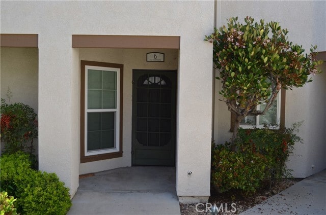 Building Photo - 6 Vía Contento