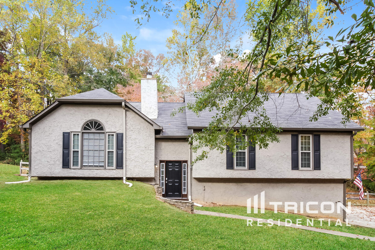 Foto principal - 4358 Turnberry Court Douglasville GA