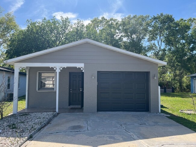 Foto del edificio - 4859 Billy Direct Ln