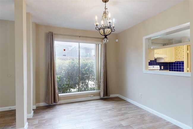 Building Photo - 7840 Bateman Ln