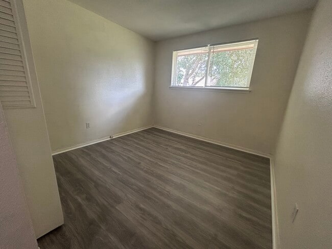 Foto del edificio - 19334 Wood Village Ln