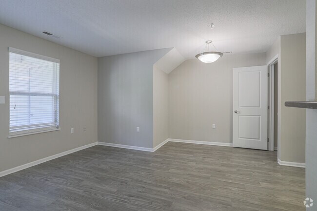 2HAB, 1BA - Sala de estar - Dunlap Falls Apartments