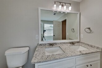 Building Photo - 17423 Turquoise Stream Dr