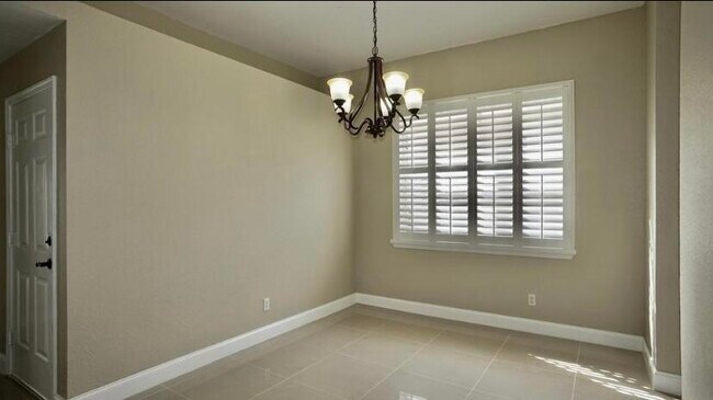 Foto del edificio - 145 Prestige Dr