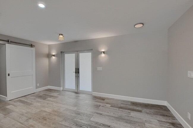 Foto del edificio - 88 SW 10th Dr