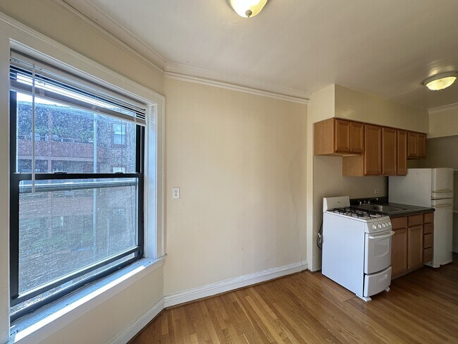 Foto del edificio - 4646 N Paulina St