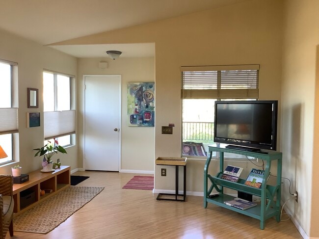 Building Photo - 7488 Altiva Pl