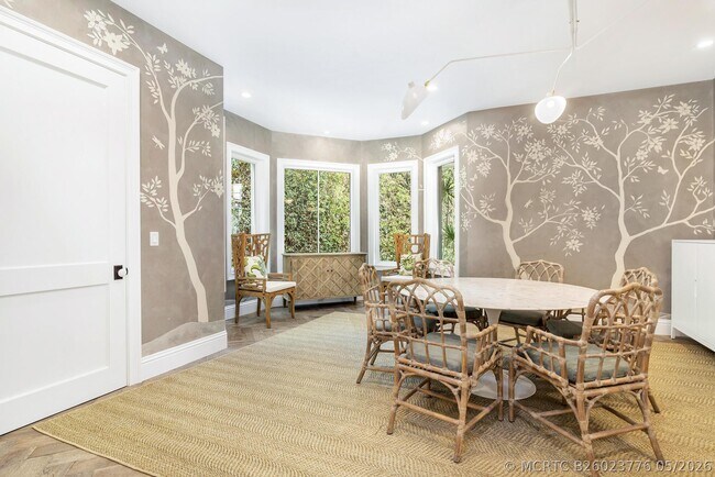 Foto del edificio - 443 Seaview Ave