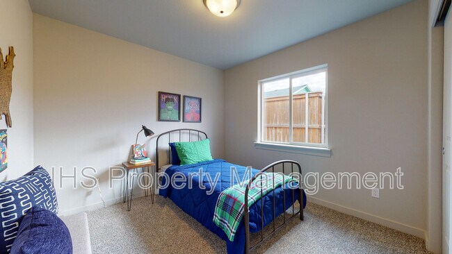 Building Photo - 409 Whitefish Ln