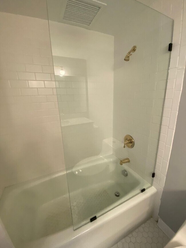 Foto del edificio - Santa Fe Condo- NEWLY REMODELED & MOVE-IN READY!!