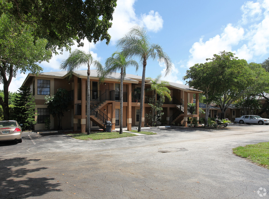 Foto principal - Boca Heights Apartments