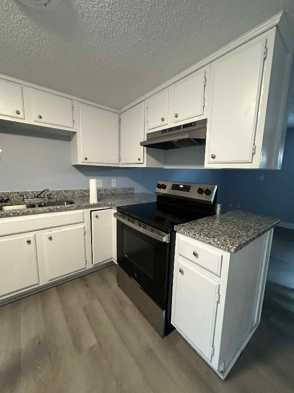 Foto del edificio - 824 Tanner St