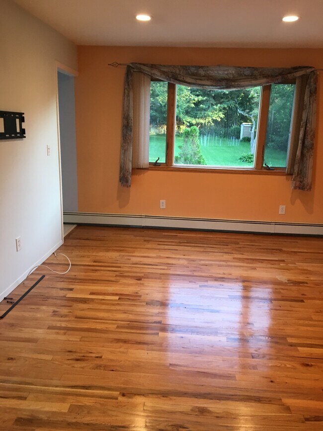 Foto del edificio - 393 Twilight Ln