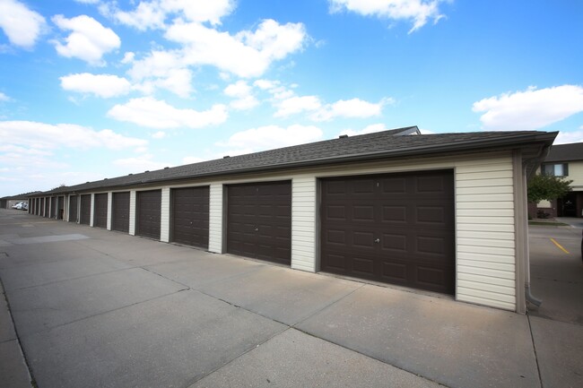 Garages - Autumn Park Apartments