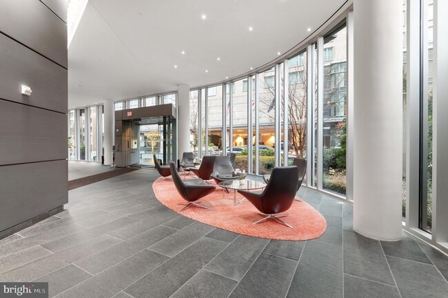 Foto del edificio - 1177 22nd St NW