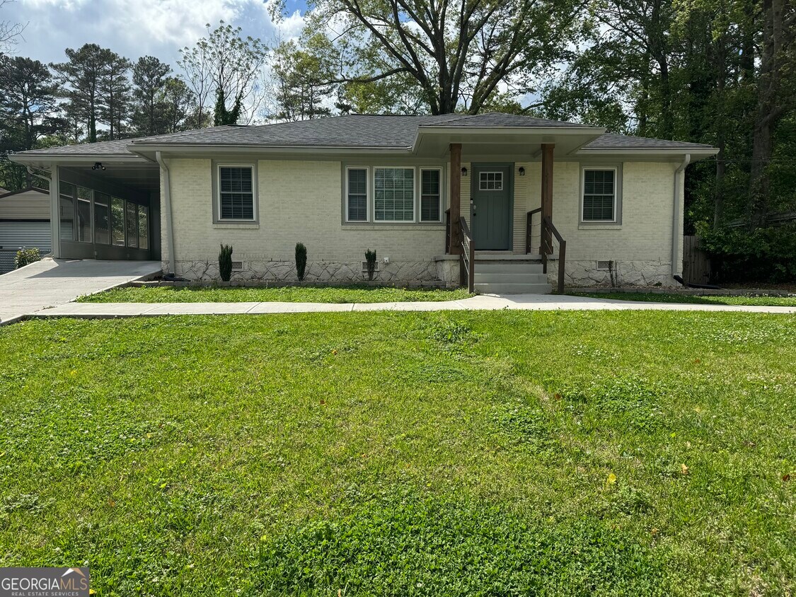 Primary Photo - 2125 Seavey Dr