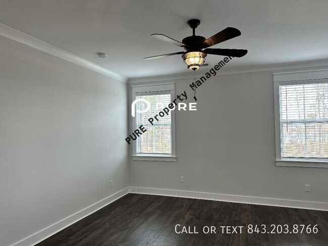 Foto del edificio - 610 Black Pine Rd