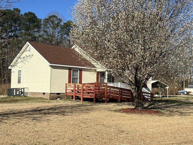 Building Photo - 148 Red Cardinal Ln