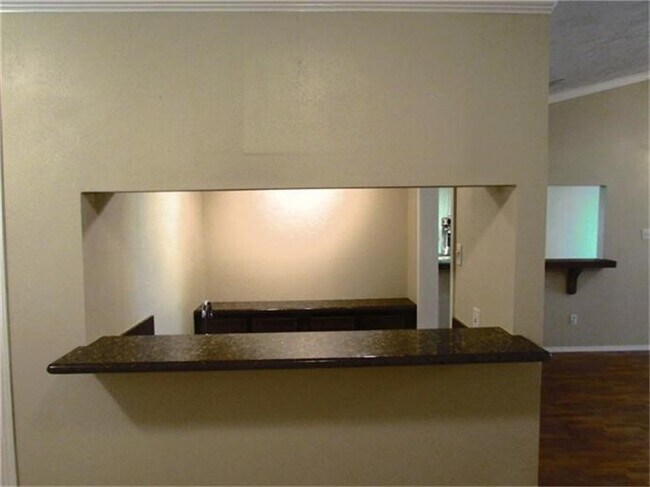 Foto del edificio - 2212 S Belmont Dr