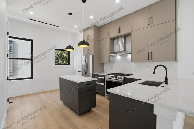 Foto del edificio - 4520 Cabell Dr