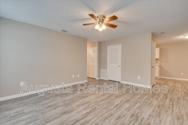 Foto del edificio - 940 Stevens Creek Rd