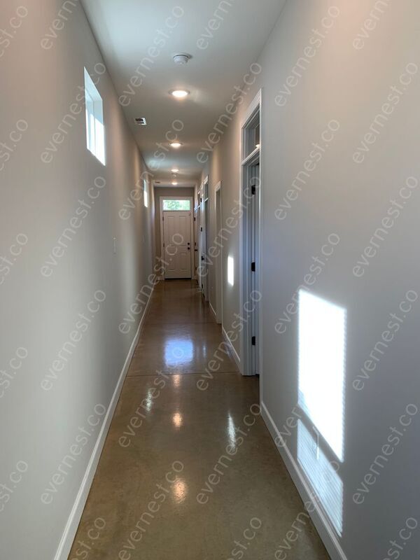 Building Photo - 2710 1/2 Selden St