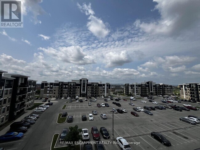 Photo du bâtiment - 640 Sauve St