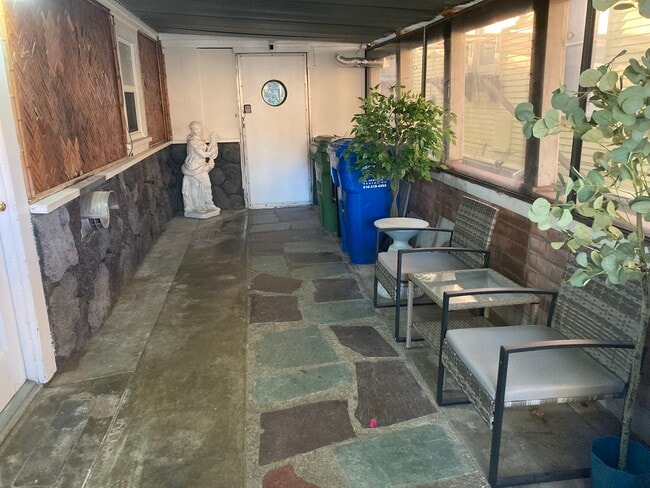 Building Photo - 3421 Belmont Ave