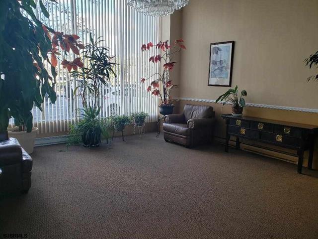 lobby - 2834 Atlantic Ave