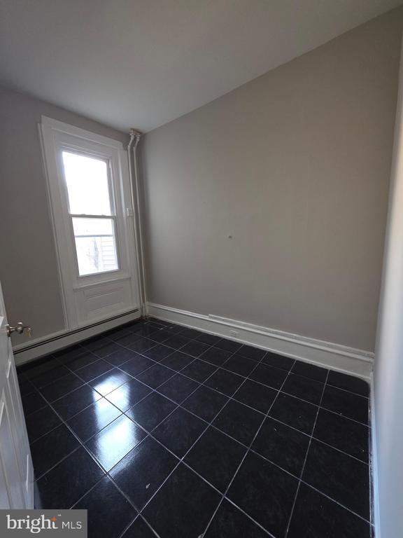 Building Photo - 521 Franklin St