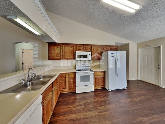 Building Photo - 2952 Majestic Oaks Ln