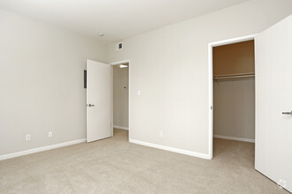 Amador Lakes Apartments photo'