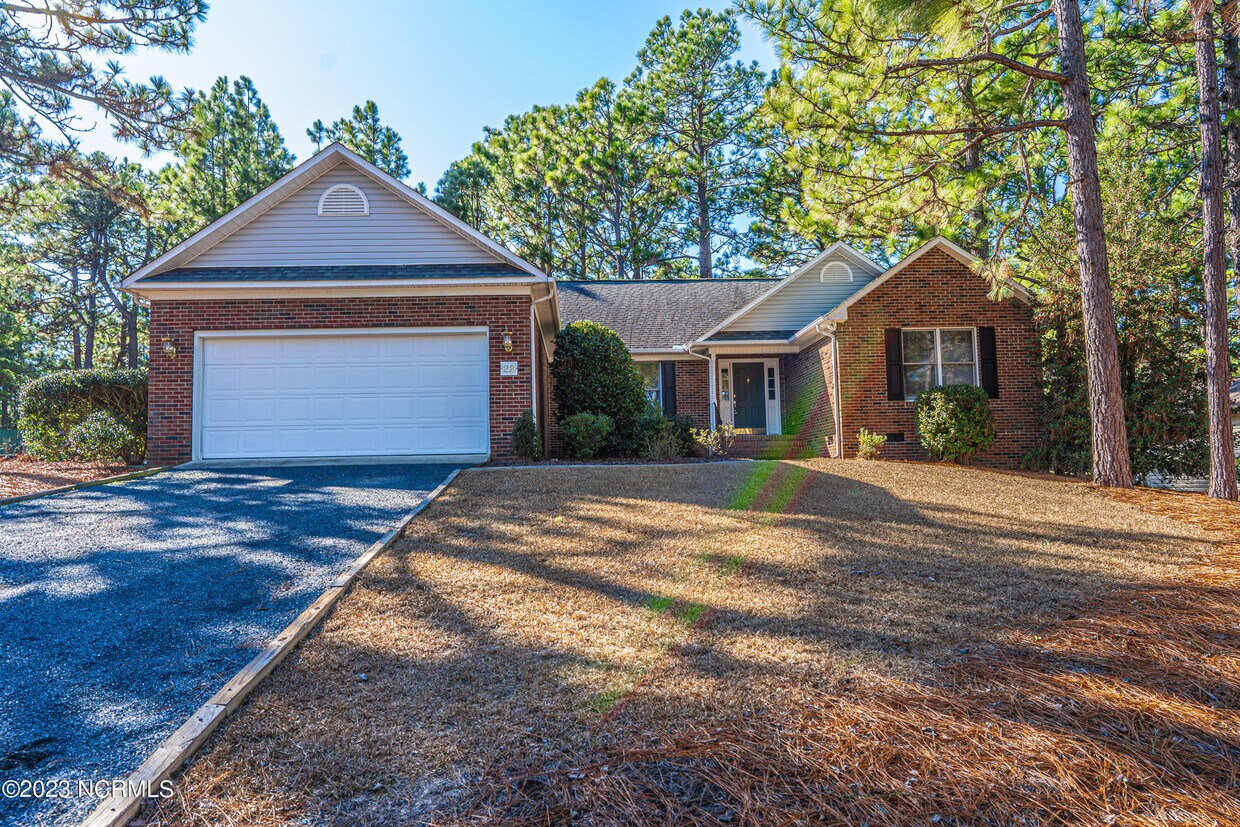 22 La Quinta Loop, Pinehurst, NC 28374 House Rental in Pinehurst, NC