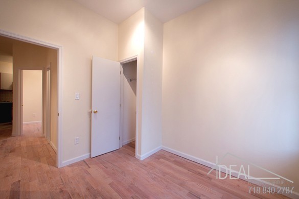 Building Photo - NO FEE: Fantastic 3Br in Kensington!