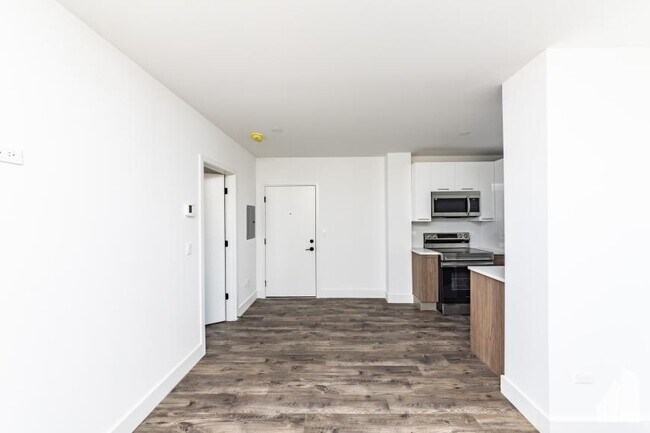 Foto del edificio - 1 bedroom in Chicago IL 60640