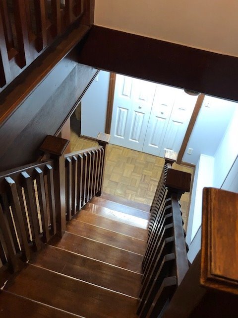 Building Photo - 504 Rollingwood