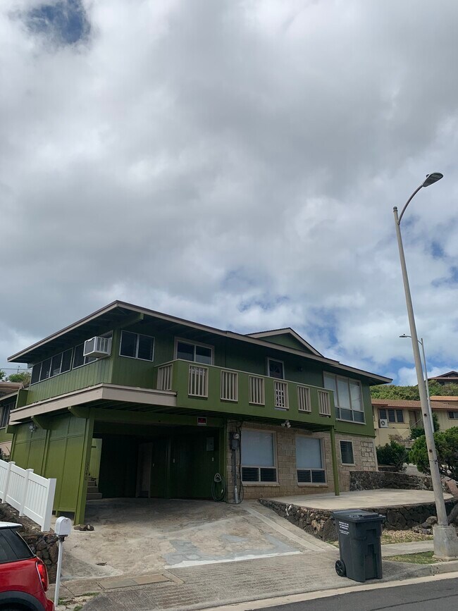Foto del edificio - 3340 Ala Laulani St