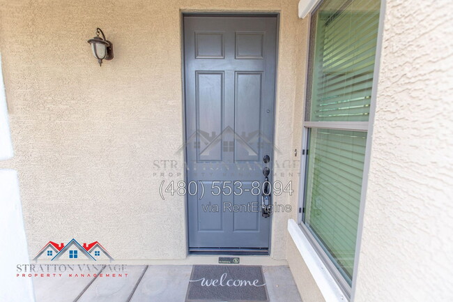 Building Photo - 4467 E Remington Dr