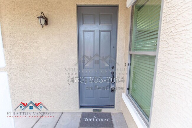 Foto del edificio - 4467 E Remington Dr