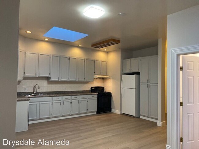 Foto del edificio - 2 br, 1.5 bath House - 1355 Weber Street